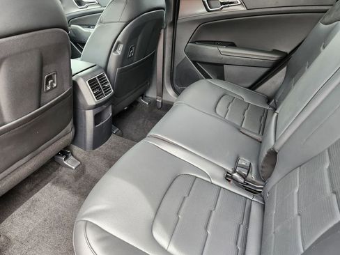 New 2026 Kia Sportage SX AWD/4WD image 9