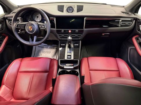 Used 2025 Porsche Macan S AWD/4WD image 22