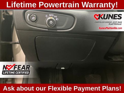 Used 2024 Chevrolet Malibu LT image 13