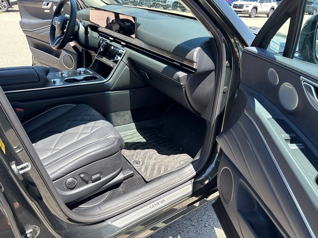 Used 2025 Genesis GV80 3.5T Prestige AWD/4WD image 43