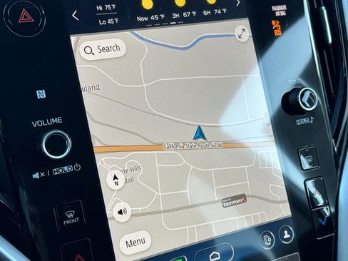 Used 2025 Subaru Outback Premium image 22