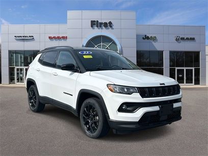 Used 2023 Jeep Compass Altitude