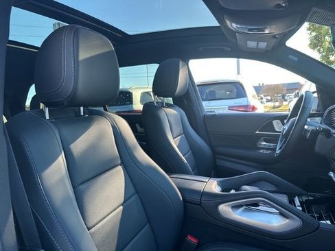 Certified 2025 Mercedes-Benz GLS 450 4MATIC image 30