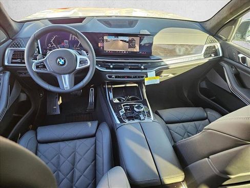New 2026 BMW X7 xDrive40i image 14