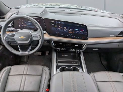 Used 2026 Chevrolet Tahoe High Country image 14