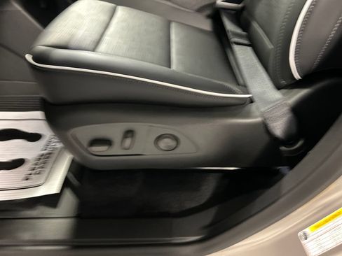 New 2026 Buick Enclave Sport Touring w/ Power Package AWD/4WD image 11