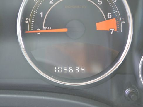 Used 2014 Jeep Compass Latitude FWD image 26