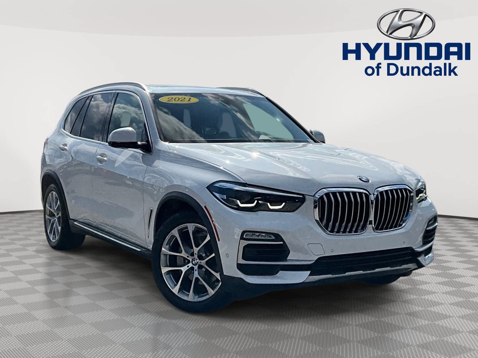Used 2021 BMW X5 sDrive40i w/ Premium Package 2 RWD image 1