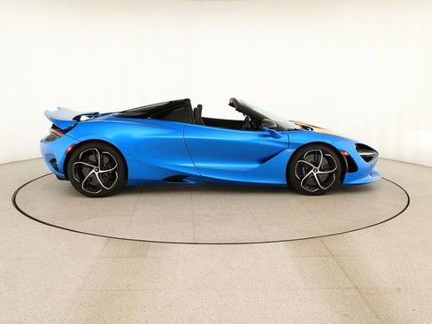 Used 2024 McLaren 750S Spider RWD image 9