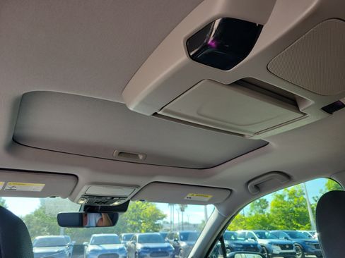 Used 2020 Honda Pilot Elite image 22