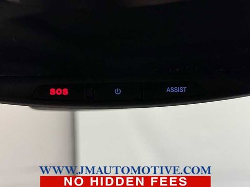 Used 2018 Jeep Grand Cherokee Limited w/ Luxury Group II image 39