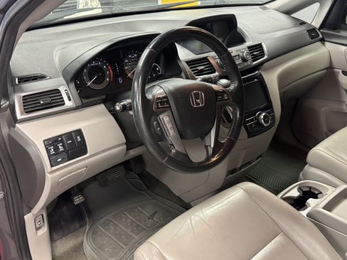 Used 2014 Honda Odyssey EX-L image 10