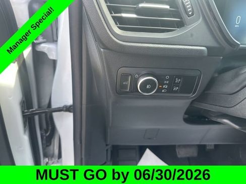 Used 2025 Ford Escape ST-Line Select AWD/4WD image 18