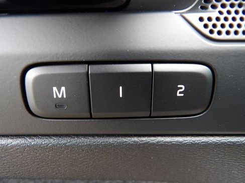 New 2026 Volvo XC40 B5 Core w/ Climate Package image 10