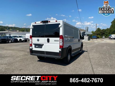 Used 2025 RAM ProMaster 2500 w/ U-Haul Equipment Group FWD image 5