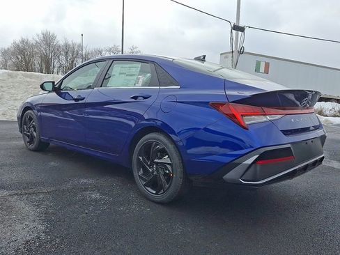 New 2026 Hyundai Elantra SEL Sport image 3