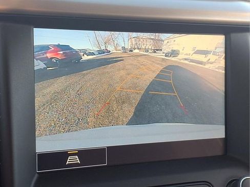 Used 2022 GMC Acadia Denali image 9