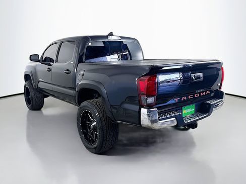 Used 2021 Toyota Tacoma TRD Sport image 7
