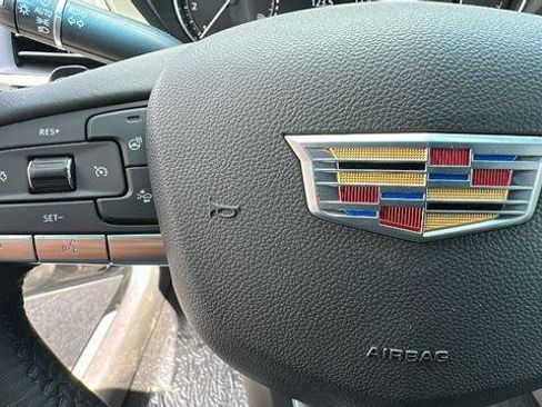 New 2025 Cadillac CT4 Luxury image 19