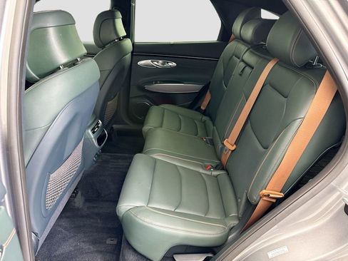 Used 2023 Genesis GV70 2.5T w/ Advanced Package image 20