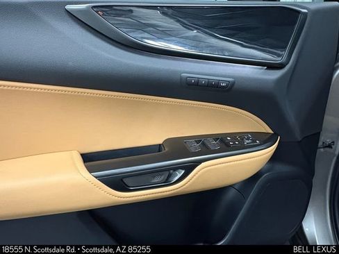 Used 2025 Lexus NX 350h AWD w/ Accessory Package (2T) image 11