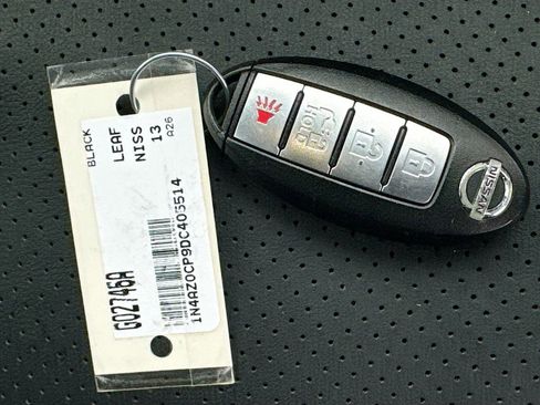 Used 2013 Nissan Leaf SL image 34