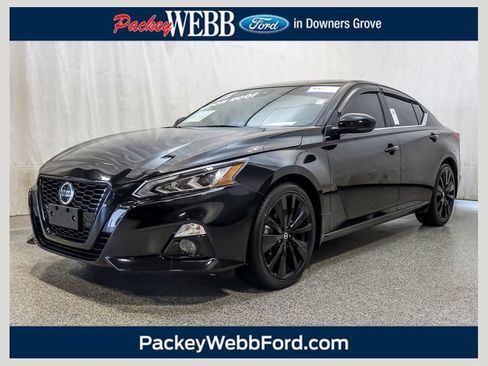 Used 2022 Nissan Altima 2.5 SR w/ Midnight Edition Package FWD image 1