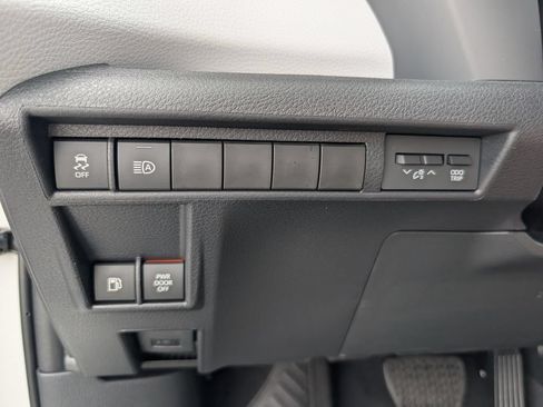 New 2026 Toyota Sienna XLE FWD image 23