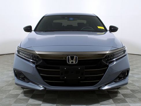 Used 2022 Honda Accord Sport image 5