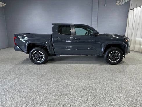 Certified 2026 Toyota Tacoma TRD Sport AWD/4WD image 2