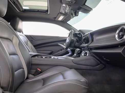 Used 2022 Chevrolet Camaro LT w/ RS Package image 29