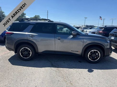 Certified 2025 Nissan Pathfinder Rock Creek AWD/4WD image 4