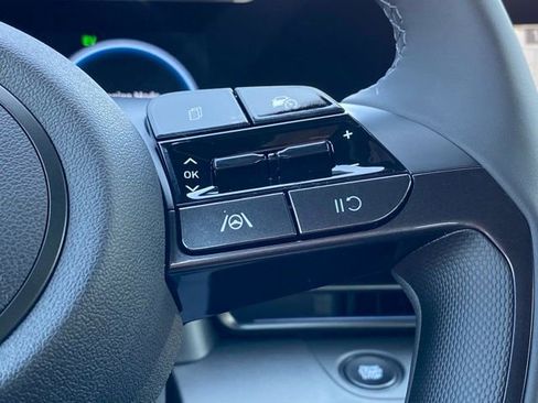 New 2025 Hyundai Elantra SEL image 20