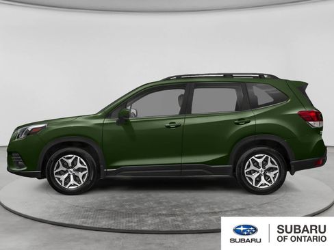 Used 2024 Subaru Forester Premium AWD/4WD image 3