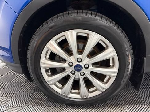 Used 2017 Ford Escape Titanium FWD image 46