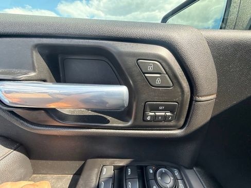 Used 2021 GMC Sierra 1500 AT4 w/ AT4 Value Package AWD/4WD image 29