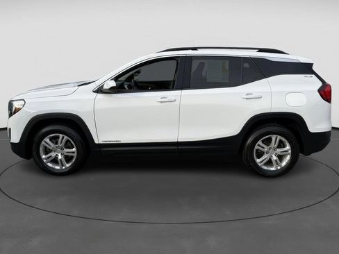 Certified 2020 GMC Terrain SLE w/ Driver Convenience Package image 5