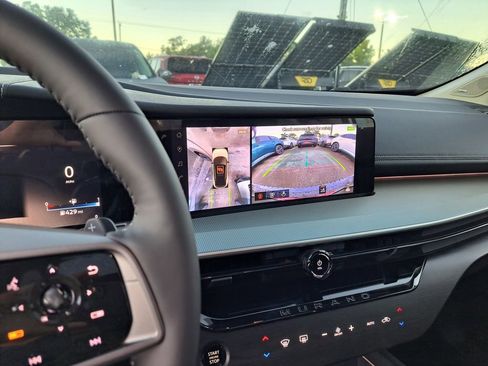 New 2026 Nissan Murano SL w/ Comfort Package image 11