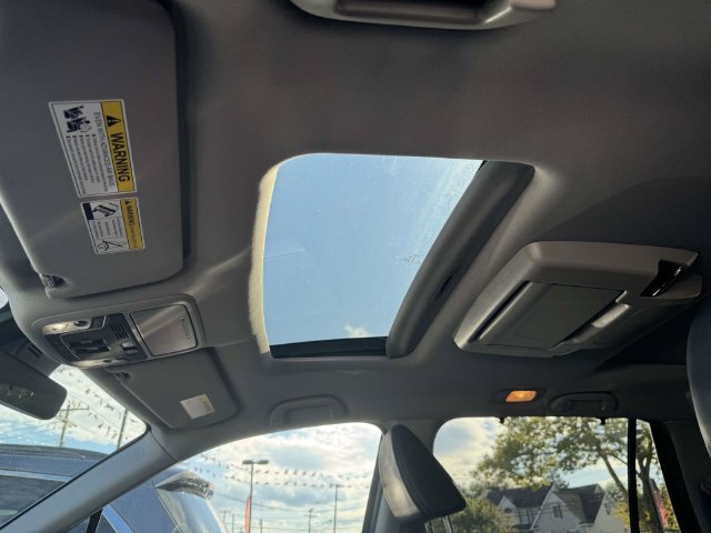 Used 2021 Honda Pilot Elite image 10
