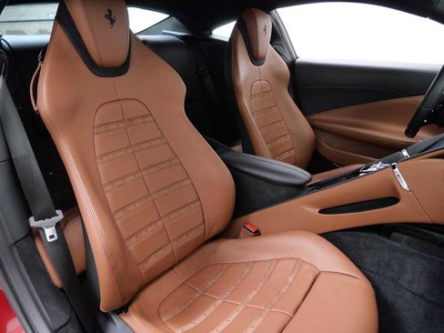 Used 2023 Ferrari Roma RWD image 14