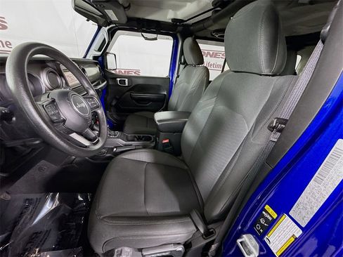 Used 2020 Jeep Wrangler Unlimited Sport image 24