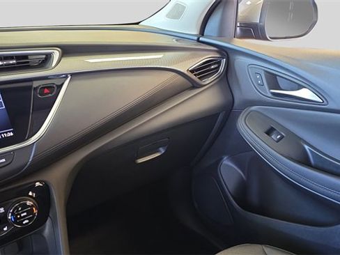 Used 2023 Buick Encore GX Select w/ Sport Touring Package image 25