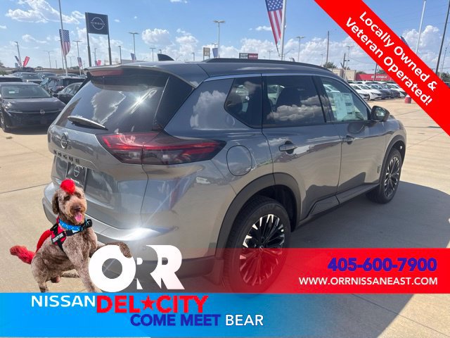 New 2026 Nissan Rogue Dark Armor FWD image 5