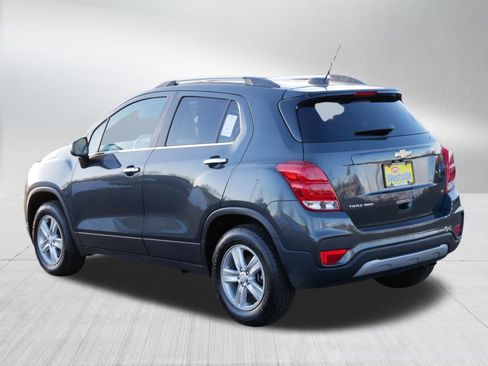 Used 2019 Chevrolet Trax LT w/ Driver Confidence Package image 4