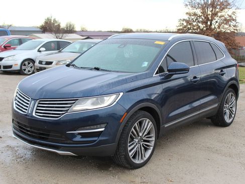 Used 2016 Lincoln MKC Reserve image 2