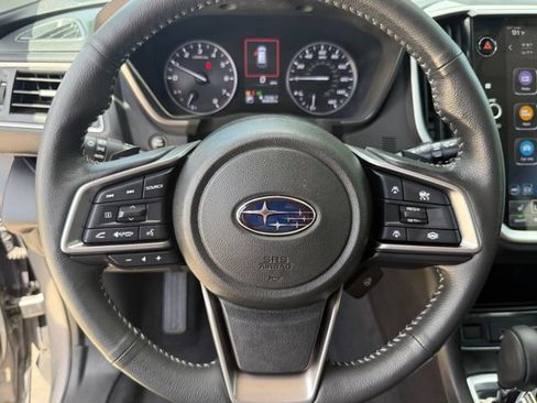 Used 2023 Subaru Ascent Limited AWD/4WD image 14