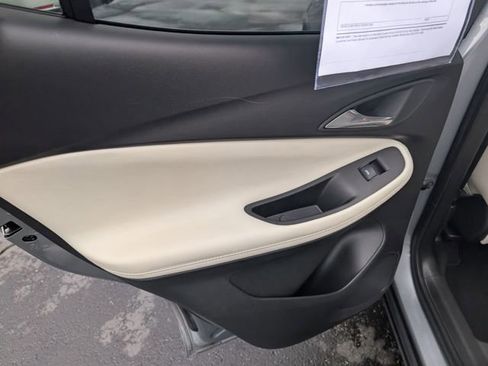 Certified 2023 Buick Encore GX Preferred w/ Cold Weather Comfort Package image 9