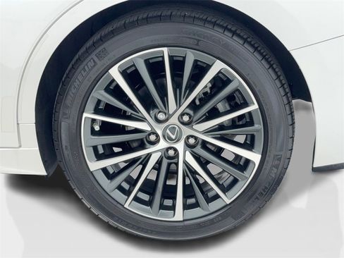 Used 2023 Lexus ES 350 w/ Premium Package image 55