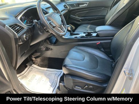 Used 2018 Ford Edge Titanium w/ Equipment Group 301A image 12