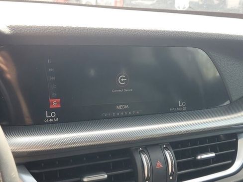 Used 2018 Alfa Romeo Stelvio Ti Sport image 26